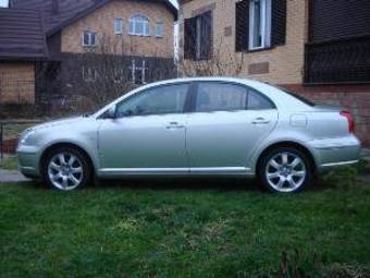 2004 Toyota Avensis Photos