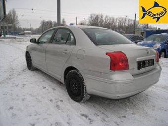 2004 Toyota Avensis Pictures