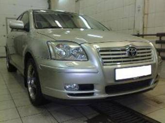 2004 Toyota Avensis Pictures