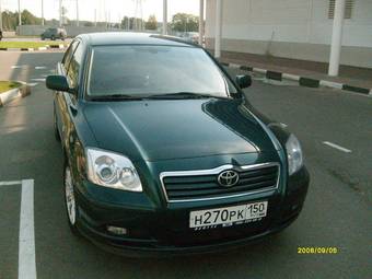 2004 Toyota Avensis Photos