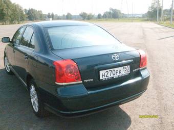 2004 Toyota Avensis Pictures