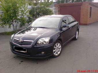 2004 Toyota Avensis Pictures