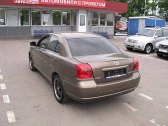 2004 Toyota Avensis Pictures