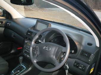 2004 Toyota Avensis Wallpapers