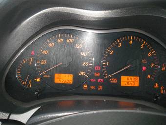 2004 Toyota Avensis Images