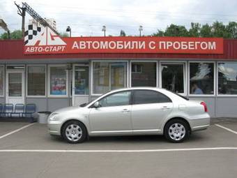 2004 Toyota Avensis Images