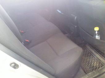 2004 Toyota Avensis Photos
