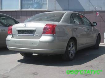 2004 Toyota Avensis Pictures