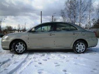 2004 Toyota Avensis Photos