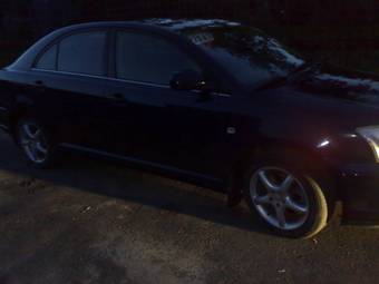 2004 Toyota Avensis Pictures