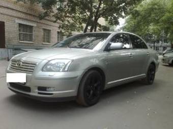 2004 Toyota Avensis Photos