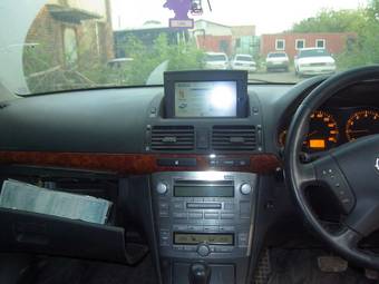 2004 Toyota Avensis Photos