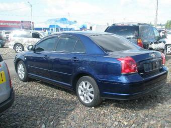 2004 Toyota Avensis Photos