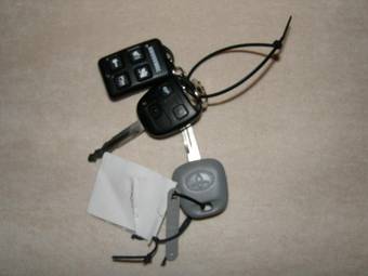 2004 Toyota Avensis Pictures