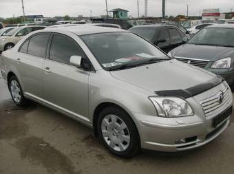 2004 Toyota Avensis Pictures