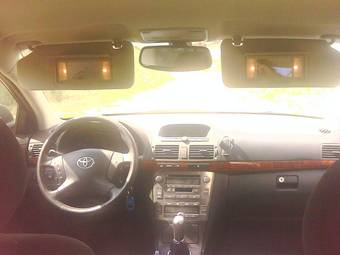 2004 Toyota Avensis Wallpapers