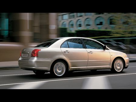 2005 Toyota Avensis