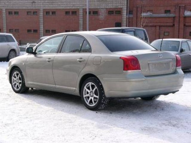 2005 Toyota Avensis