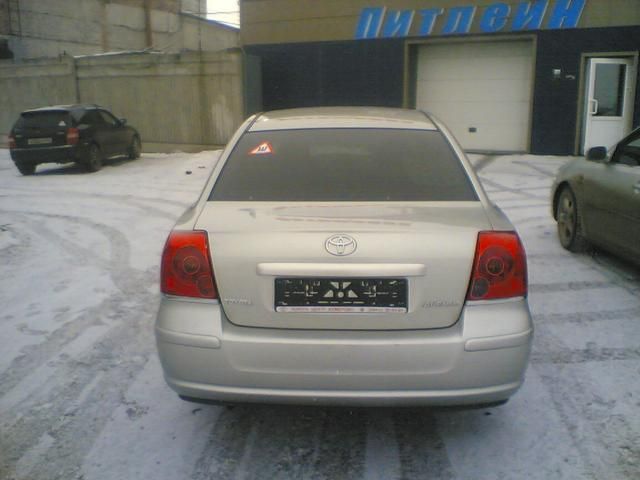 2005 Toyota Avensis