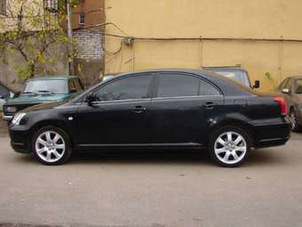 2005 Toyota Avensis Photos