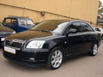 2005 Toyota Avensis Photos