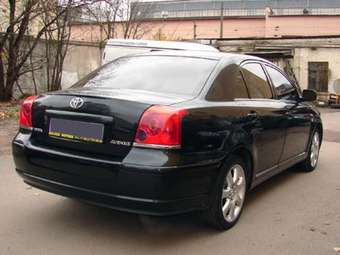 2005 Toyota Avensis Photos