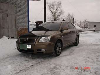 2005 Toyota Avensis Pictures