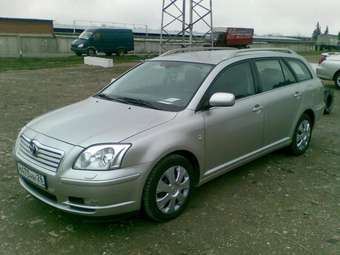 2005 Toyota Avensis Photos