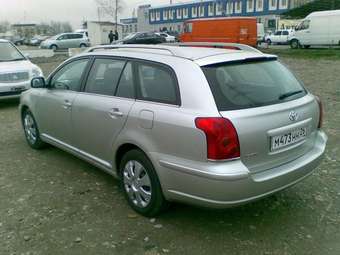 2005 Toyota Avensis Pictures