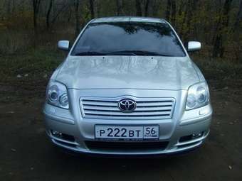 2005 Toyota Avensis Photos