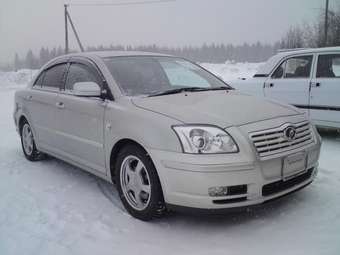 2005 Toyota Avensis Photos