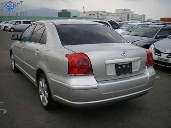 2005 Toyota Avensis Photos