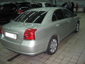 2005 Toyota Avensis Photos