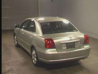 2005 Toyota Avensis Photos