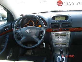 2005 Toyota Avensis Pics