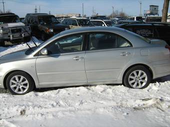 2005 Toyota Avensis Pics