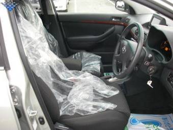 2005 Toyota Avensis Pictures