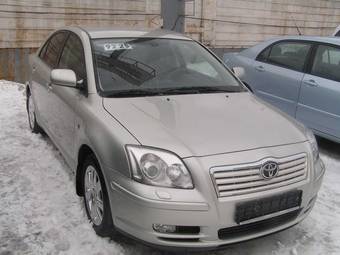 2005 Toyota Avensis Pics