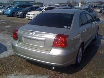 2005 Toyota Avensis Pictures