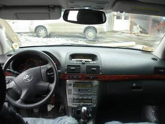 2005 Toyota Avensis Images