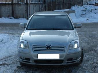 2005 Toyota Avensis Pictures