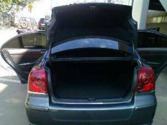 2005 Toyota Avensis Pictures