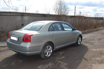 2005 Toyota Avensis Photos