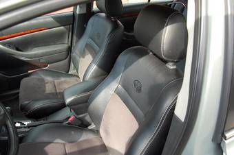 2005 Toyota Avensis Photos