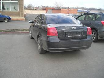 2005 Toyota Avensis Photos