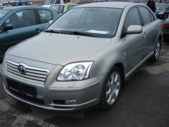 2005 Toyota Avensis Photos