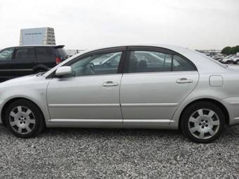 2005 Toyota Avensis Pictures