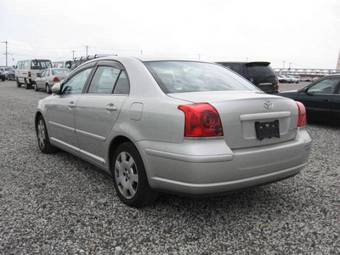 2005 Toyota Avensis Photos