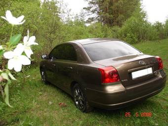 2005 Toyota Avensis Pictures