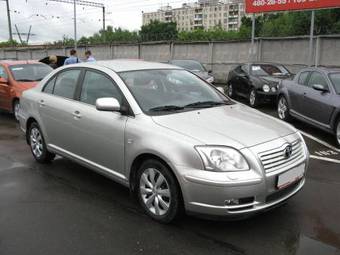 2005 Toyota Avensis Pics